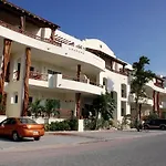 Amazing 3Br Penthouse Steps To The Beach And 5Th Avenue